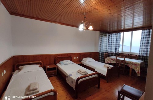 Himare Apartment | Maria's Apartments