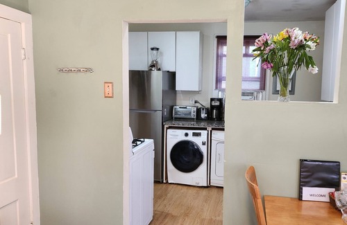 Jamaica Plain Apartment | Maria's JP Rental - Boston Duplex in Popular Jamaica Plain "JP" area