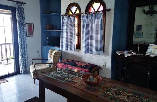 Afissos Apartment | Maria's Studios