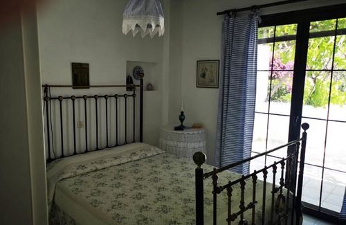 Afissos Apartment | Maria's Studios