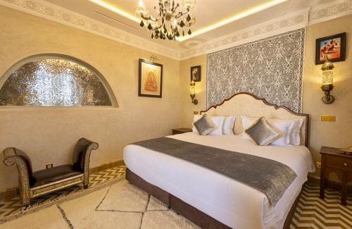 Oulad Hassoune Bed & Breakfast | Maria Towers Palais 5* d'hôtes à Marrakech