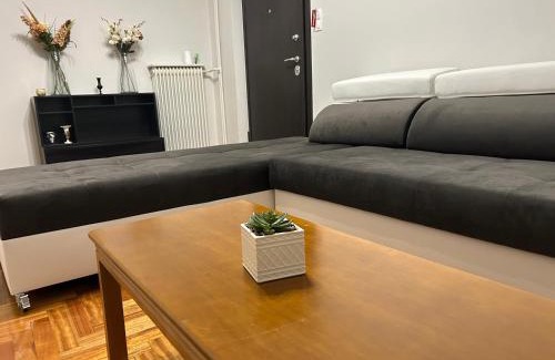 Agrinio Apartment | MARIAS APARTMENT SMART KEY BOX by PROJECT 86 IKE