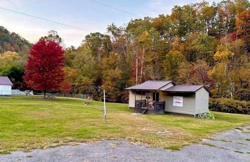 Delbarton Cabin | Maria’s Cabin/southern, WV/Hatfield McCoy Trails/Buffalo Mtn Trails/Family