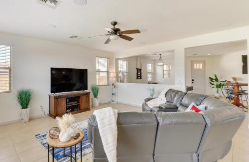 Maricopa House | Maricopa Home with Heated Pool and Hot Tub!