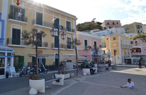 Ponza Apartment | Maridea - Appartamenti Via Dante