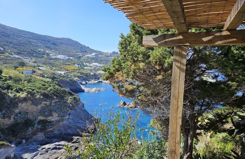 Le Forna Villa | Maridea Ponza -La Caletta Villa with swimming pool and private access to the sea
