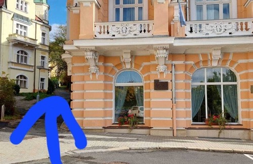 Marianske Lazne Villa | Marienbad - Living in a villa in the old town