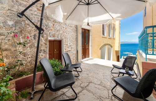 Symi Apartment | Marikas Deluxe Rooms
