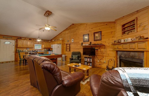 Sautee Nacoochee Cabin | Marilee Cottage | A German-Inspired Hillside Retreat
