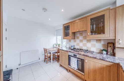 Hale Apartment | Marilyn's Place in Mill Hill