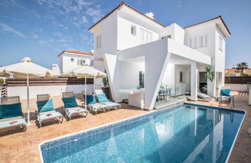 Pernera Villa | Marimar villa