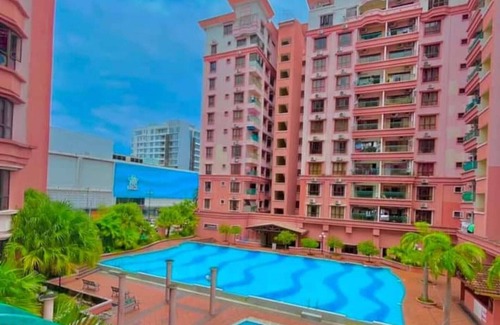 Downtown Kota Kinabalu Apartment | Marina B2 Penthouse