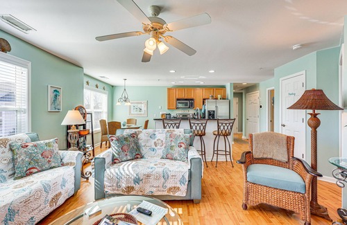 St. James Condo | Marina & Beach Club Access: Condo in Southport
