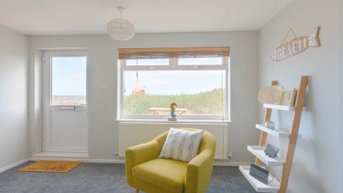 Caister-on-Sea House | Marina Beach House