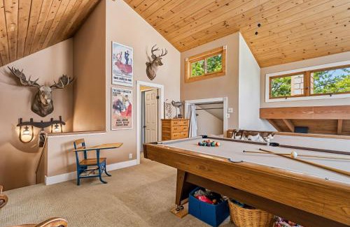 Groveland House | Marina Beach Lodge - Lakefront Home on Beach! home