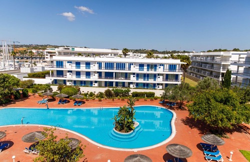 Lagos Apartment | Marina Club Suite Hotel