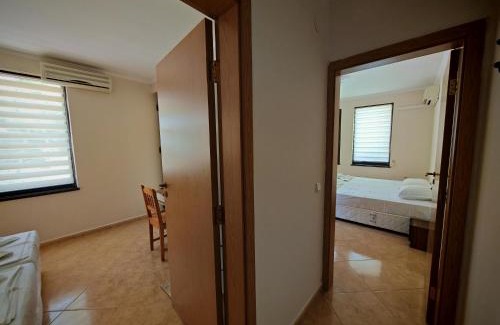 Sveti Vlas Apartment | Marina Delfin Apartments - Top Location & Pet Friendly