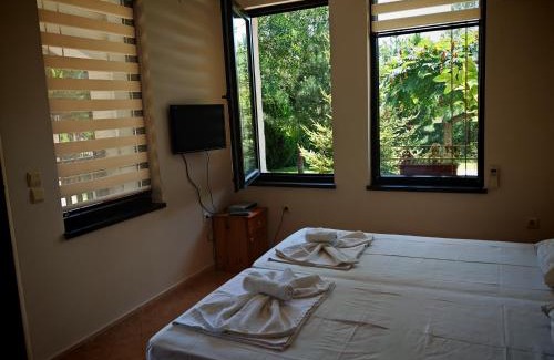 Sveti Vlas Apartment | Marina Delfin Apartments - Top Location & Pet Friendly