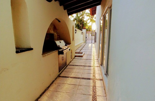 Marina Vallarta Condo | Marina Getaway 3min from Airport