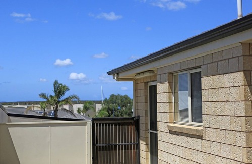 Port Lincoln House | Marina Holiday Home - Port Lincoln South Australia - "Your Home Away From Home"