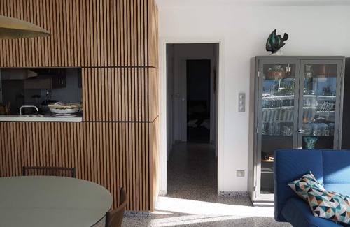 Le Grau-Du-Roi Apartment | Marina & large terrace. Welcome to the Camargue!