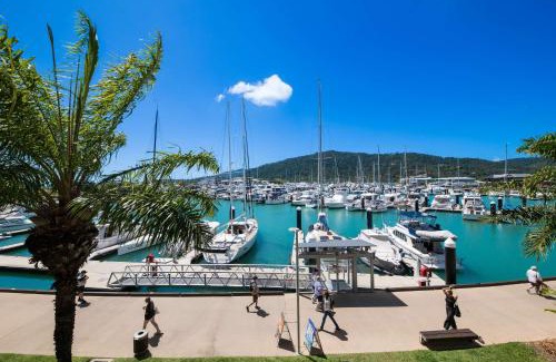 Airlie Beach Apartment | Marina Living with views and more