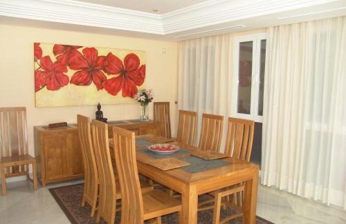 Golden Mile Apartment | Marina Mariola by Coral Beach