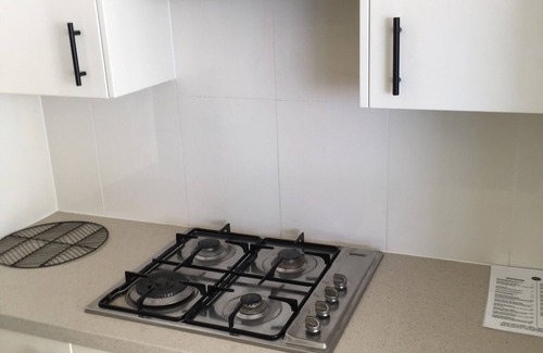 Southport Apartment | Marina Ocean View , Brighton Shores Apartments ideally for small Family & Couple