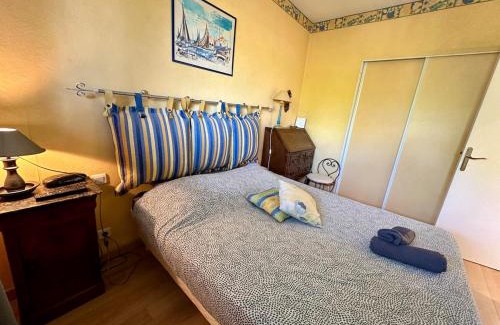 Villeneuve Loubet Beach Apartment | Marina Star Azurée le ciel le soleil et la mer entre Antibes et Nice 50m2 rien que pour vous avec vue panoramique sur mer garage privé terrasse plage a 150 m