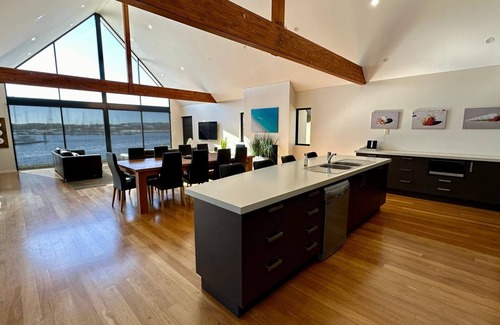 Geographe House | Marina Vista: Your Perfect Coastal Getaway