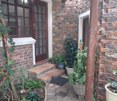 Durbanville Bed & Breakfast | Marinda's B&B