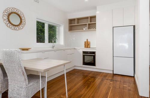 Kingscliff House | Marine Beach House - steps from the sand, near cafes and restaurants