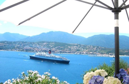 Vetricella House | MARINE Bed and breakfast facing the sea, large terrace