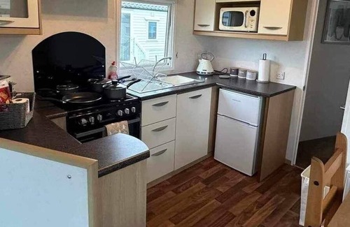 Rhyl House | Marine Getaways Caravan HirennA home from home experience in luxury.