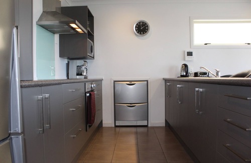 Napier Cottage | Marine Haven - Napier Holiday Home