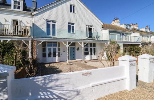 Pevensey House | Marine House