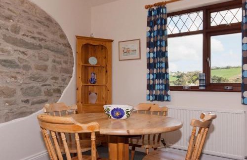 Salcombe House | Marine Mews 3 - Cottage