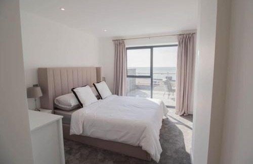 Seaford Apartment | Marine View Apartment By Air Premier