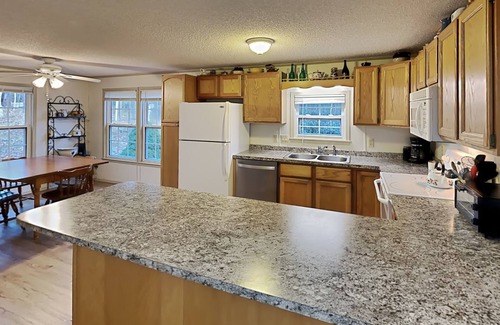 Sullivan House | Mariner's Reach with Epic Water View. Pet Friendly Fenced-In Yard.