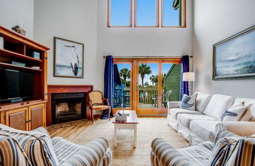 Pelican Bay Villa | Mariner's Walk 8-E