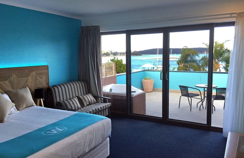 Batemans Bay Hotel | Mariners on the Waterfront