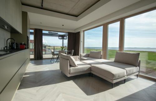 Klaipeda District Municipality Apartment | MARINIS Luxury Apartments - Svencelės Vėjai - 1st line by the Lagoon