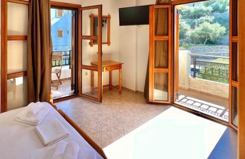 Gialiskari Apartment | Marinos Studios and Apartments