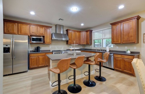 Saguaro Canyon HOA House | Marion Way