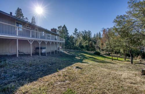 Mariposa House | Mariposa home, Yosemite retreat, deer watching, family friendly