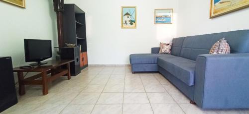 Chios Apartment | Maris full apartment with roof garden access