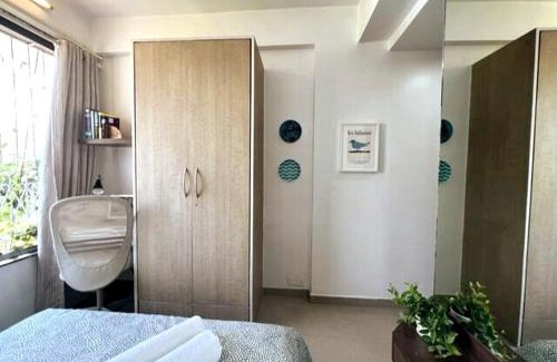Pali Hill Apartment | Marita 701 Bandra beauty 2 bed 2 Bath Sea view Parking