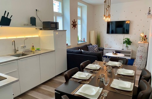Rostock Apartment | Maritime holiday apartment NAUTICA, quiet and family-friendly in the middle of R