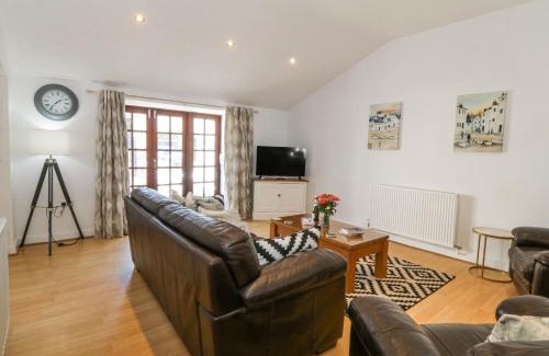 Borth-y-Gest House | Maritime Mews, 6 The Oakleys