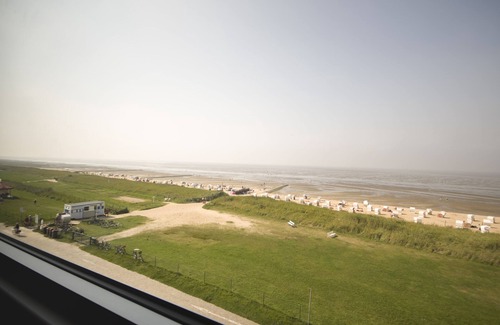 Sahlenburg Apartment | Maritime vacation apartment for 4 people with panoramic sea view and swimming pool
